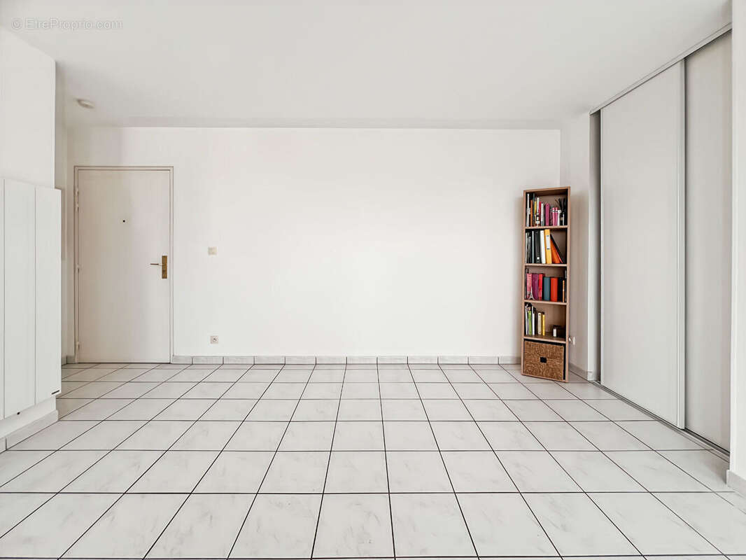 Appartement à DAMMARIE-LES-LYS