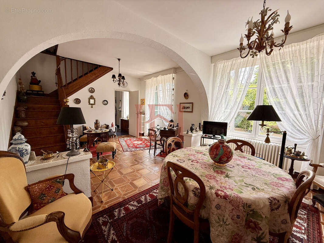 Maison à CLOYES-SUR-LE-LOIR