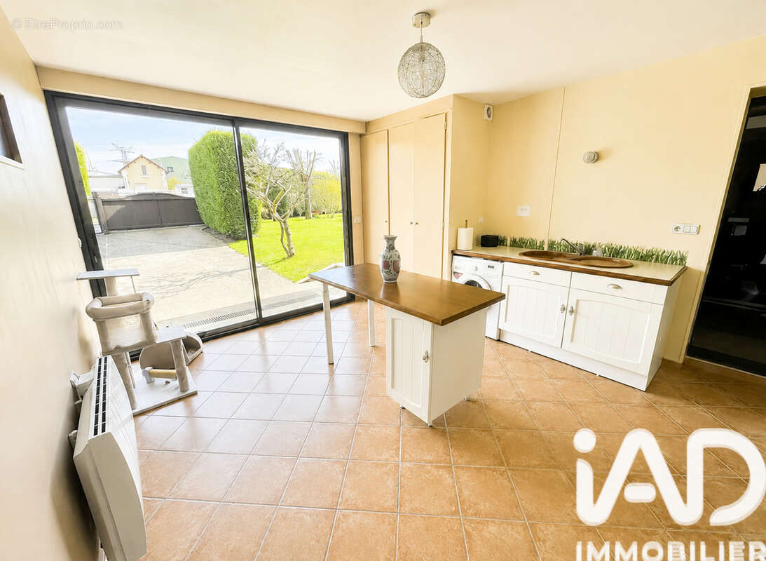 Maison 185 m² à Bellengreville  - photo 8