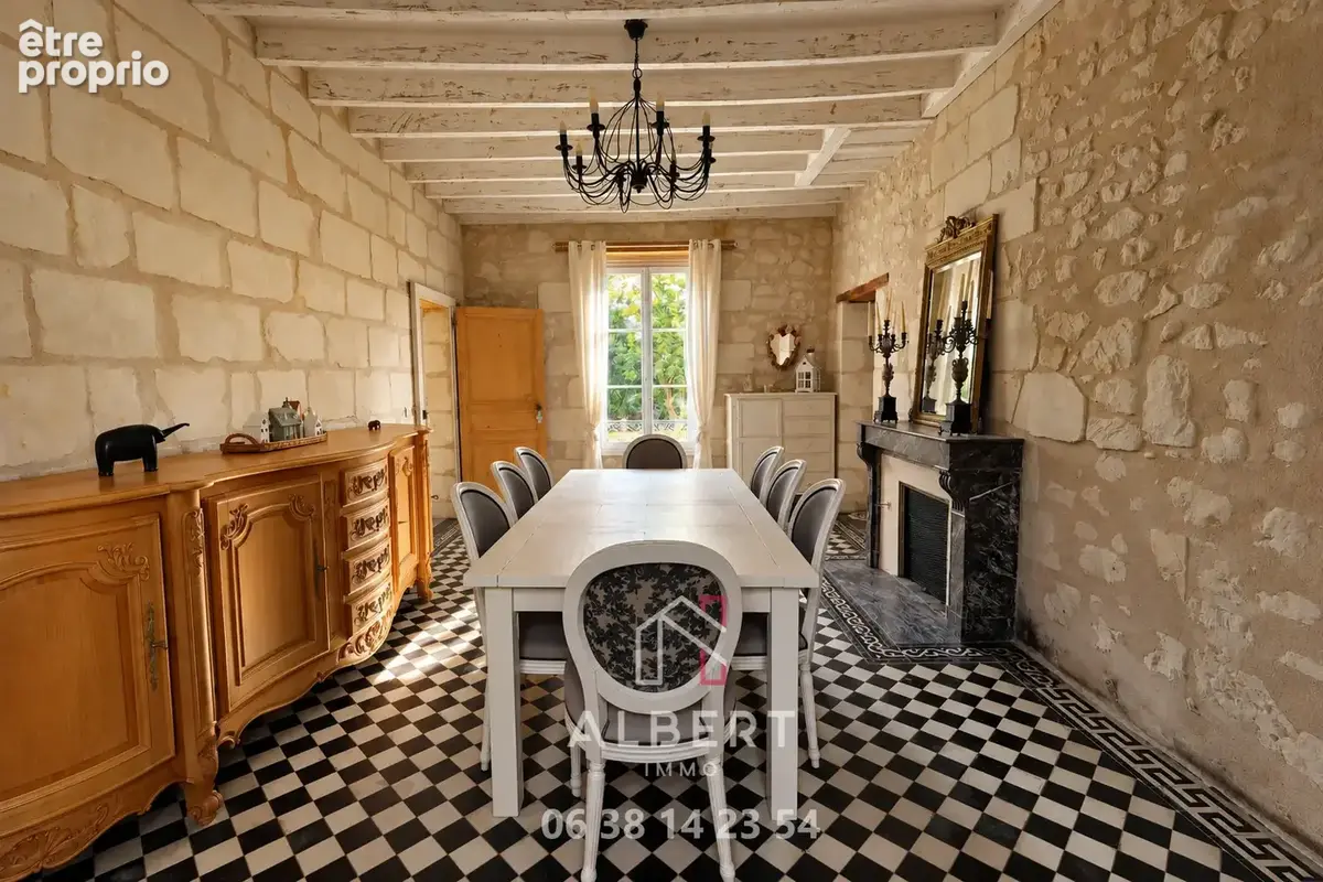 Propriété de caractère proche de Saumur - 5 chambres et plus, dépendances, piscine et jardin arboré - photo 7