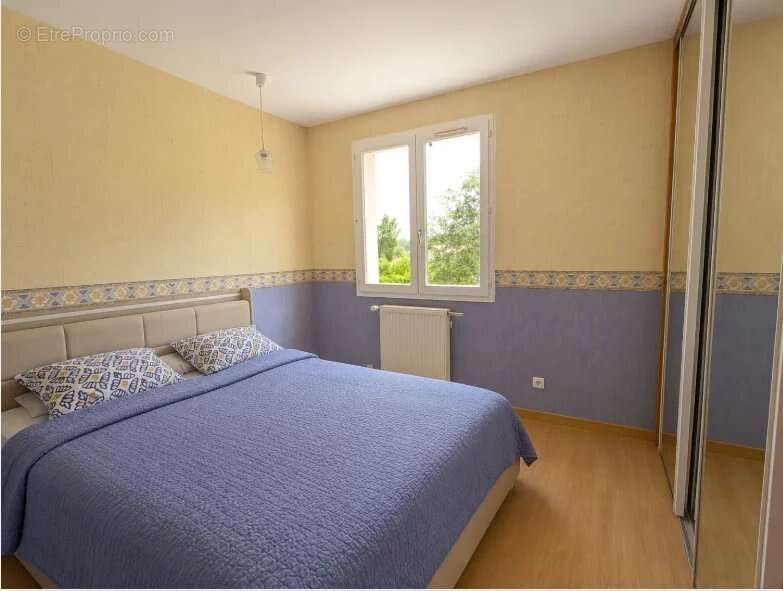 Maison 151 m² à Saillat-Sur-Vienne  - photo 6