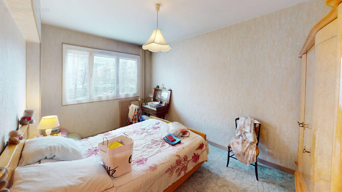 Appartement à FIRMINY