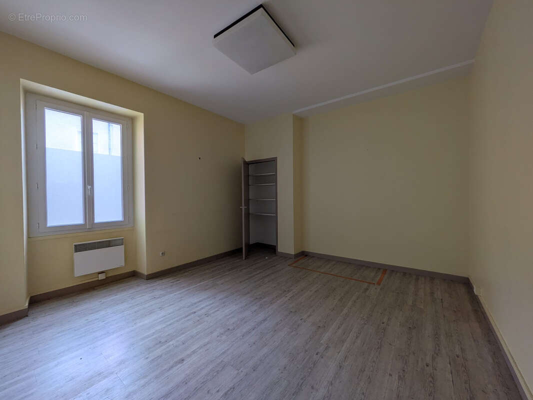 Appartement à TOURNON-SUR-RHONE