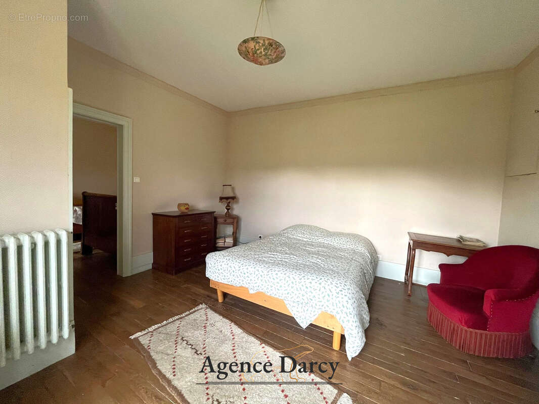 Maison à CHATILLON-SUR-SEINE