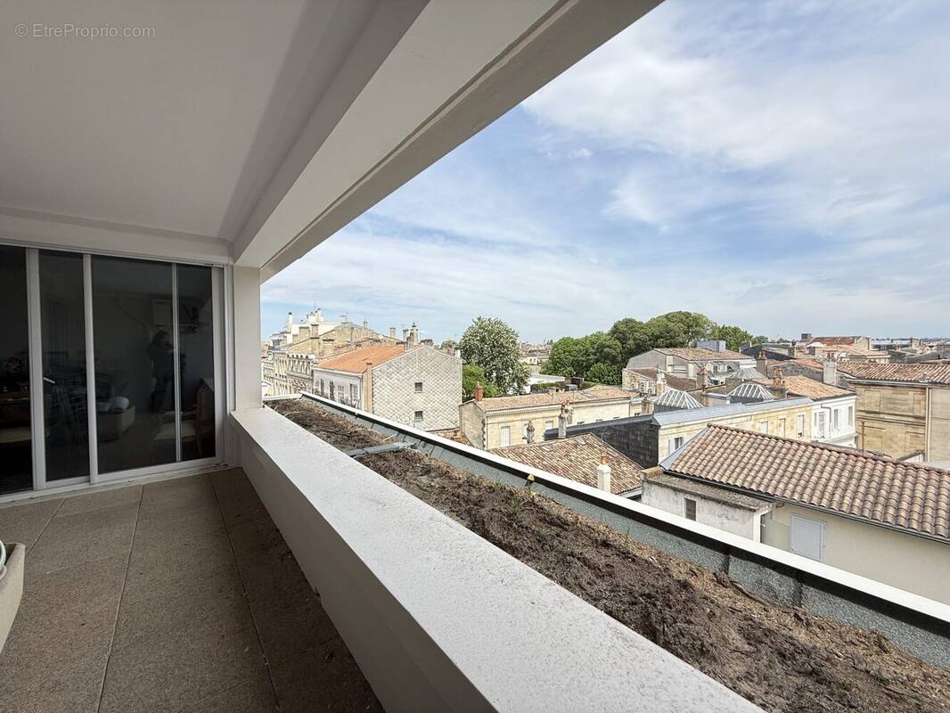Appartement à BORDEAUX