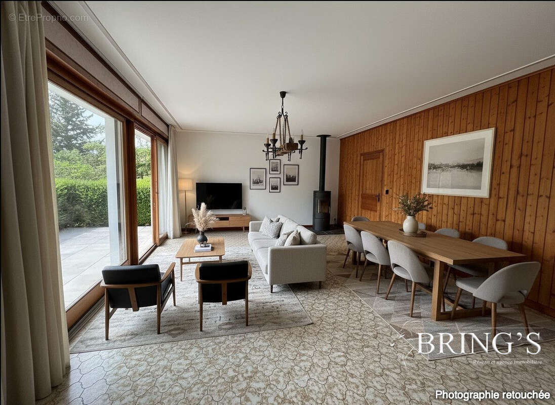 Maison à SAINT-PIERRE-EN-FAUCIGNY