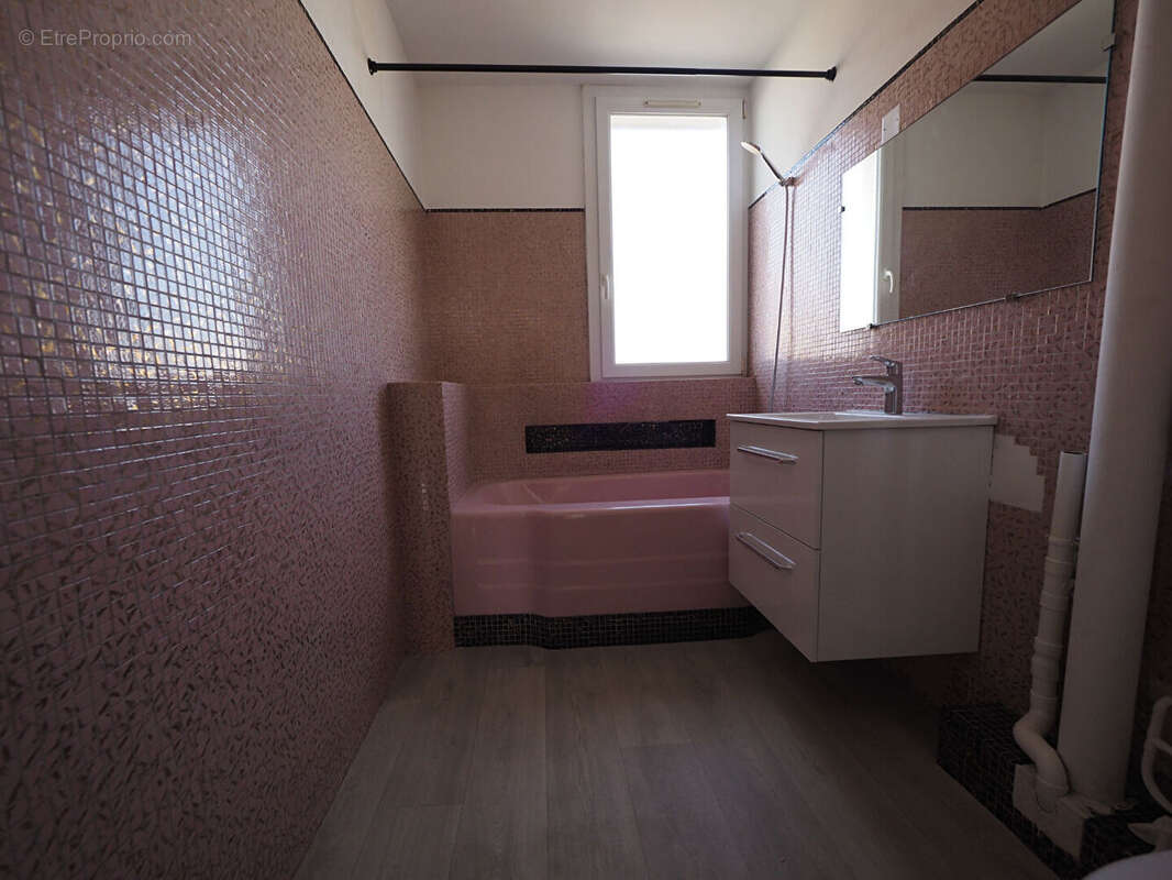 Appartement à ROMAINVILLE