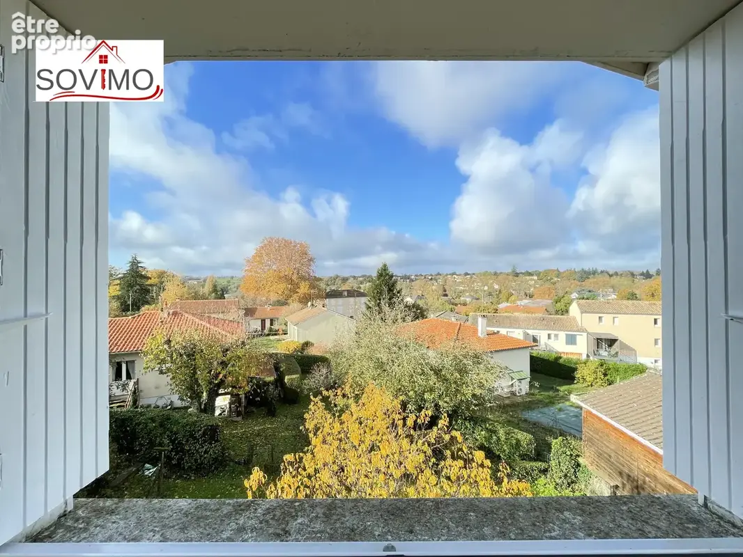 En centre ville, belle maison rénovée avec jardin, garage, et terrasse - photo 19