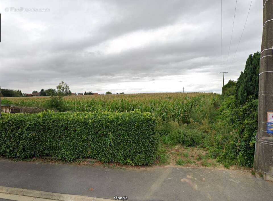 Terrain à SAINT-HILAIRE-LEZ-CAMBRAI