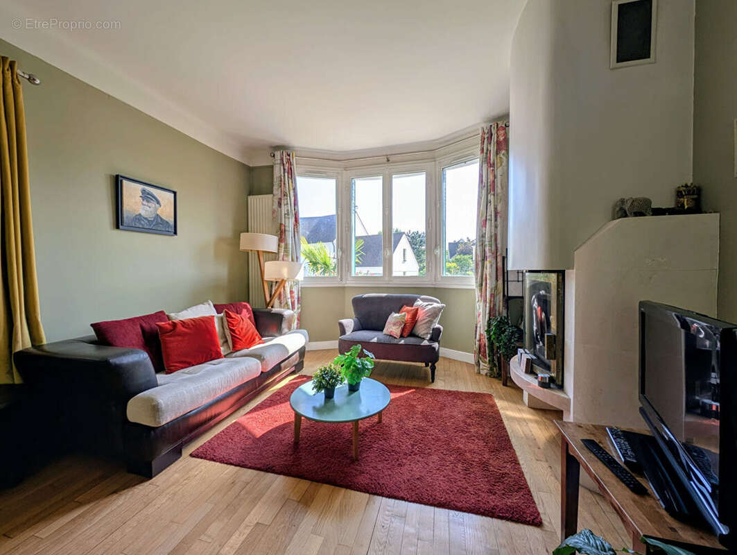 Maison familiale 5 pièces de 98 M² édifiée sur Terrain de 257 M² - photo 4