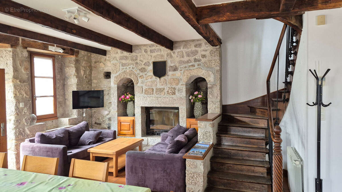 Maison à FLORENTIN-LA-CAPELLE