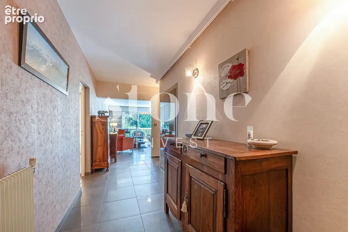 Annecy le vieux -Albigny- 4 pièces de 104m² avec terrasse - photo 6