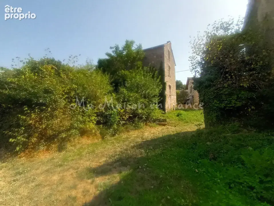 Maison 6 pièces 90 m² à vendre à Chateldon (63290) - photo 5