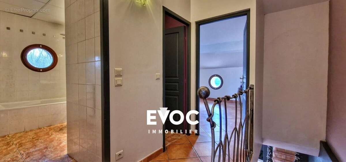 Maison à SAINT-VINCENT-DE-BARBEYRARGUES