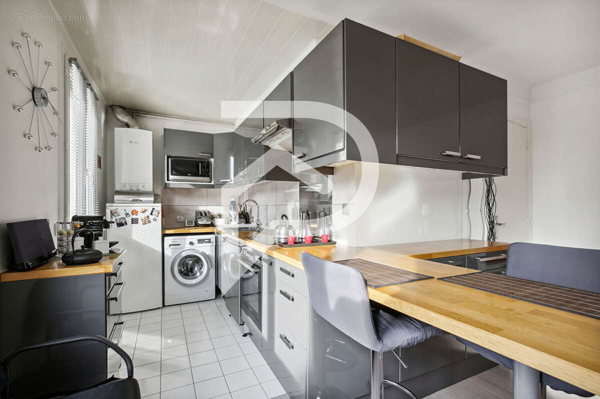 Appartement à COLOMBES