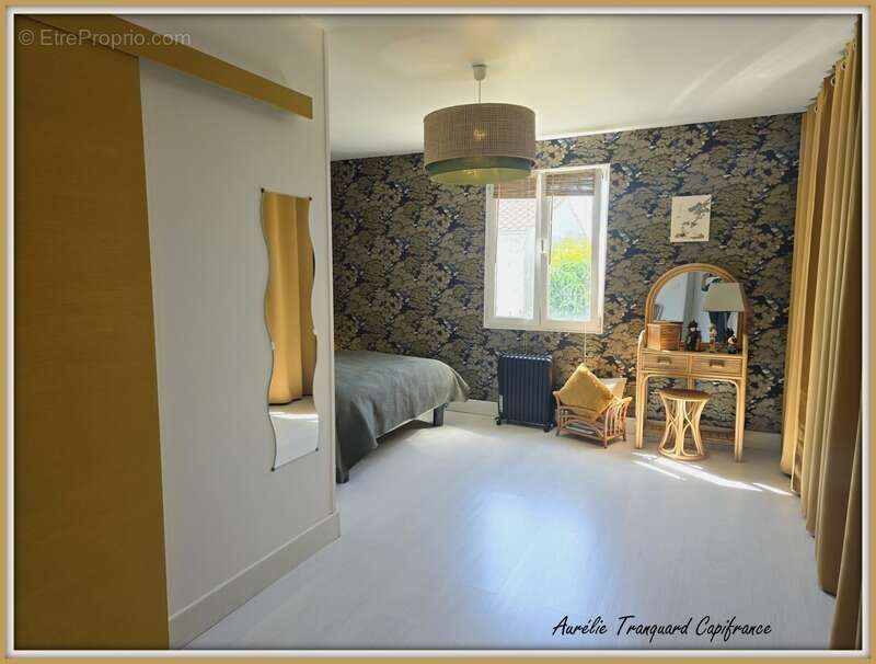 Maison à LES EGLISES-D&#039;ARGENTEUIL