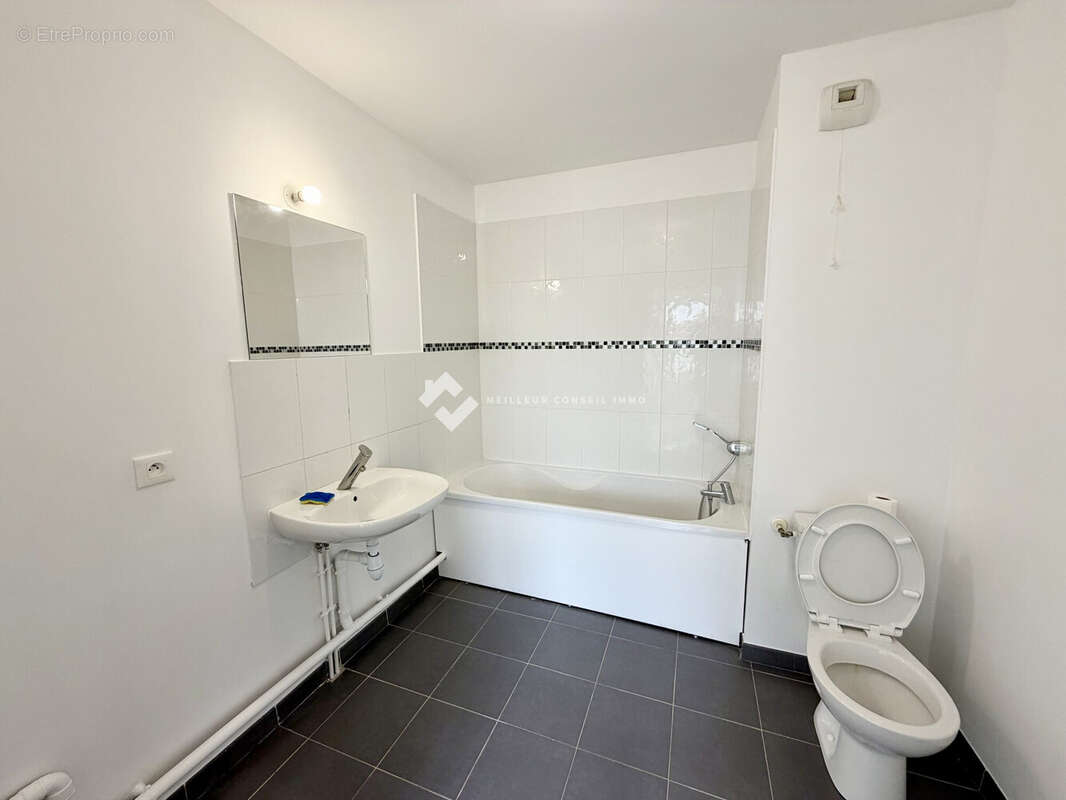 Appartement à NANDY