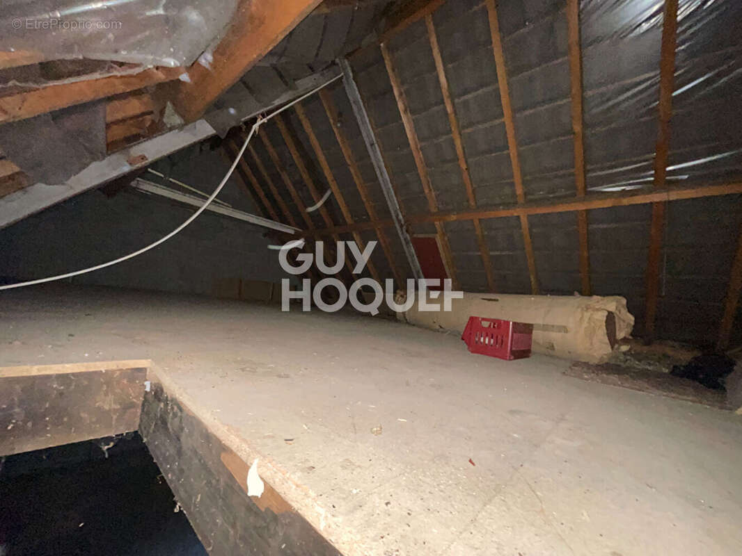 Terrain à EZY-SUR-EURE