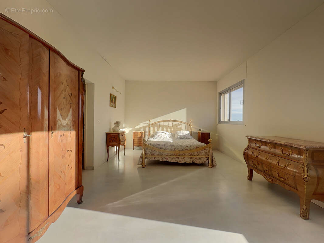 Maison à SAINT-JEAN-DE-VEDAS