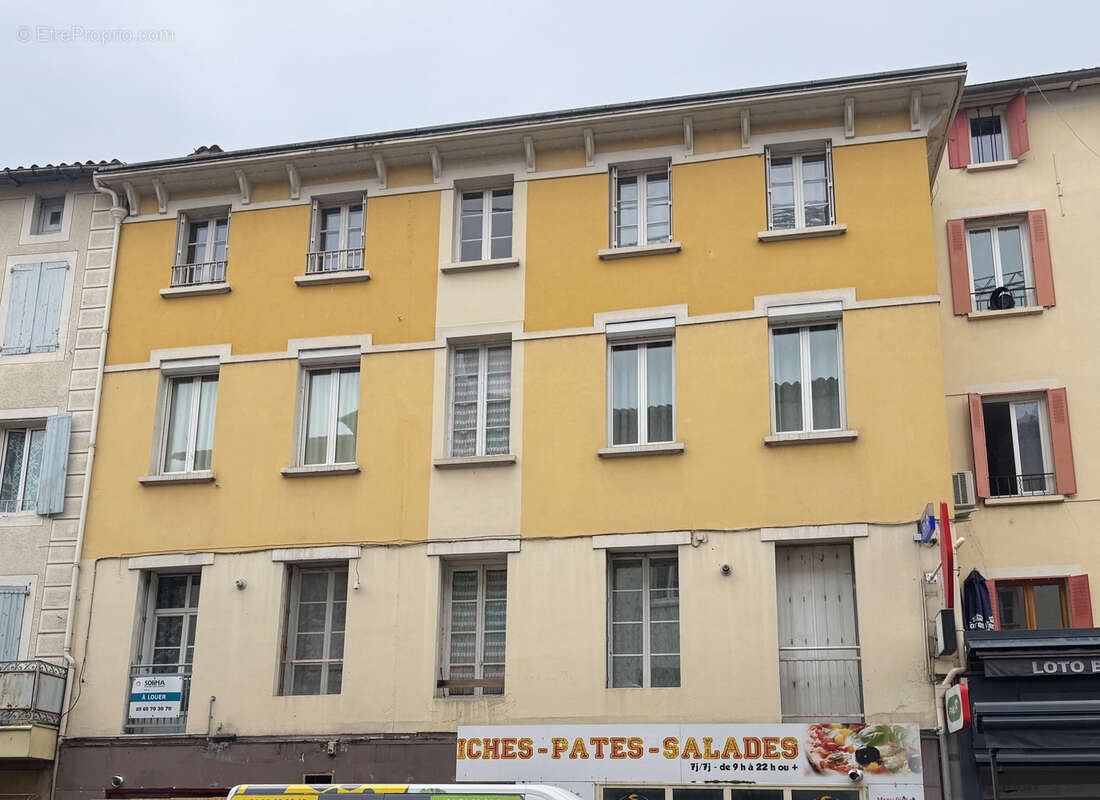 Appartement à SAINT-AFFRIQUE