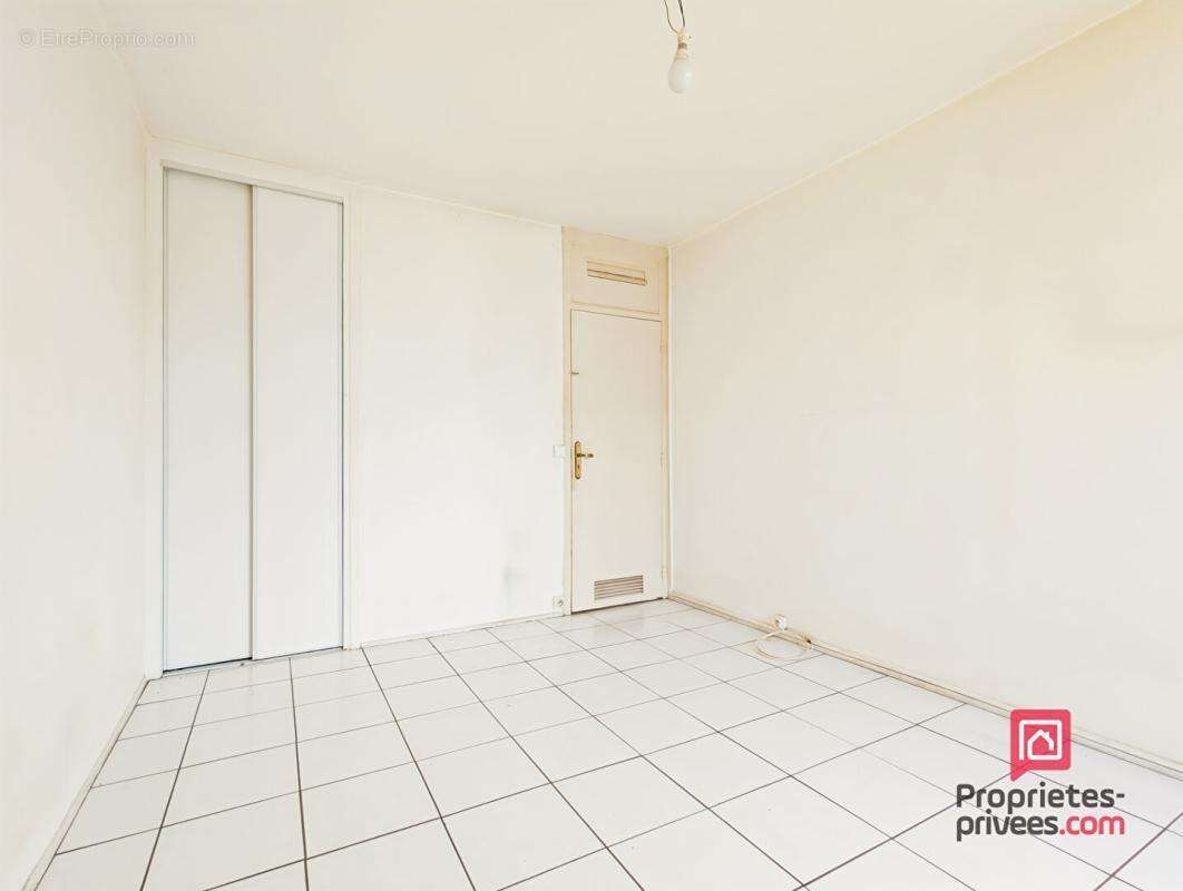 Appartement à LYON-8E