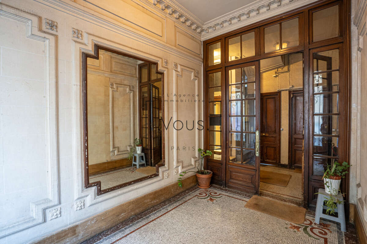 Appartement à PARIS-18E
