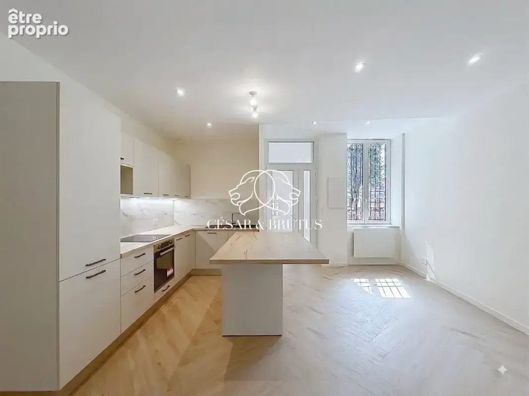 Appartement à ROANNE