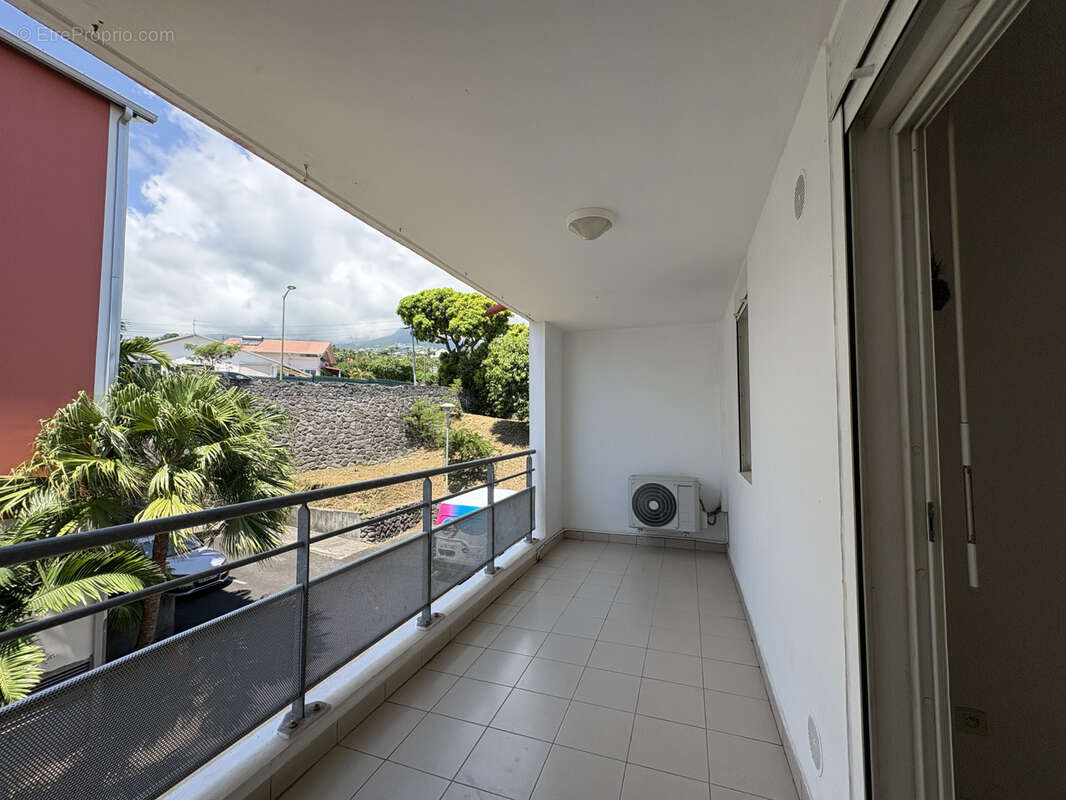 Appartement à SAINT-DENIS