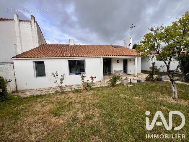 Photo 1 - Maison à CHALLANS