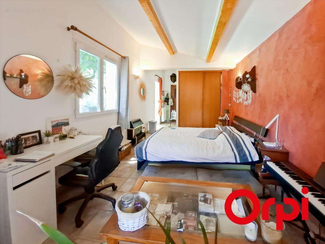 Maison à CHARLEVAL