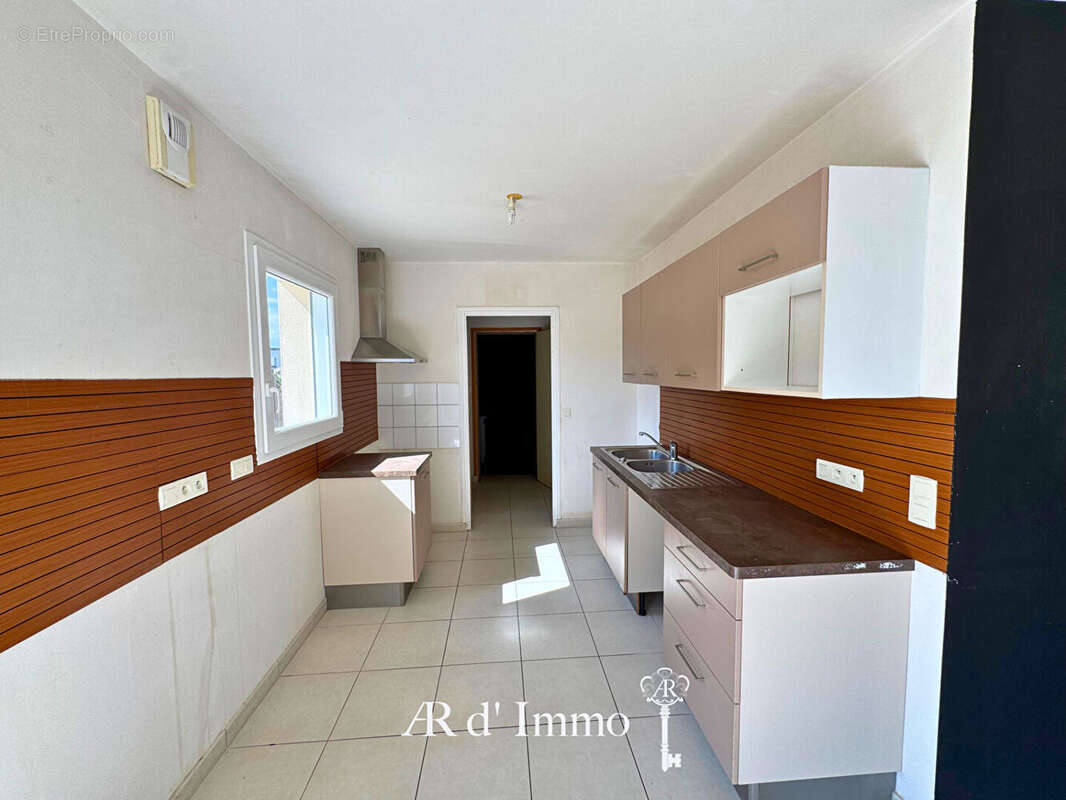 Maison 4 chambres avec vie de plain-pied - Bourg et plages à proximité - photo 6