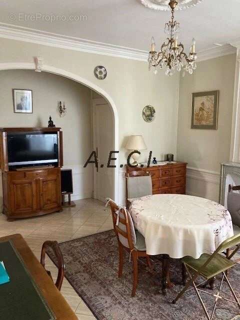 Appartement à ASNIERES-SUR-SEINE