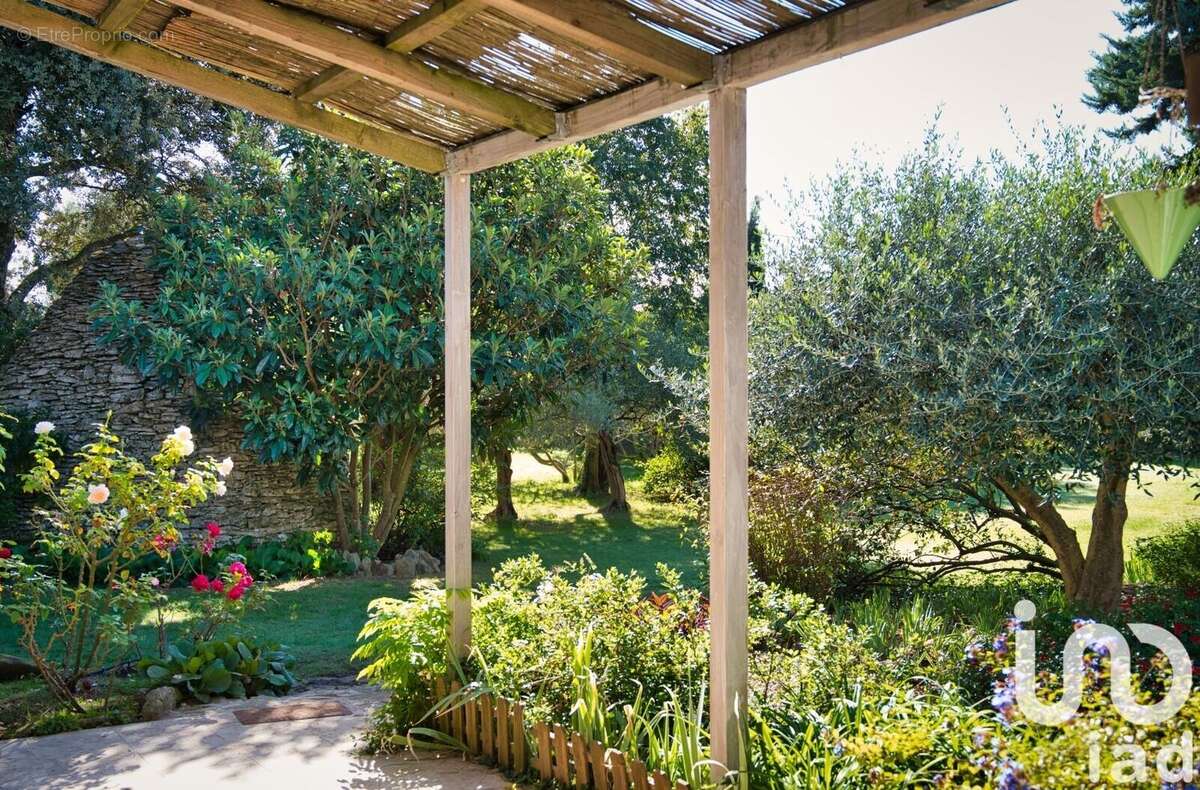 Photo 2 - Maison à MONTAREN-ET-SAINT-MEDIERS