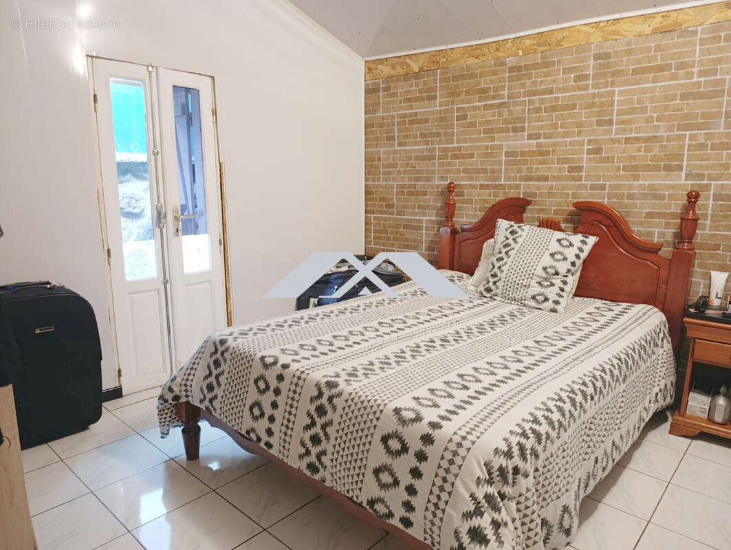 Maison à ENTRE-DEUX