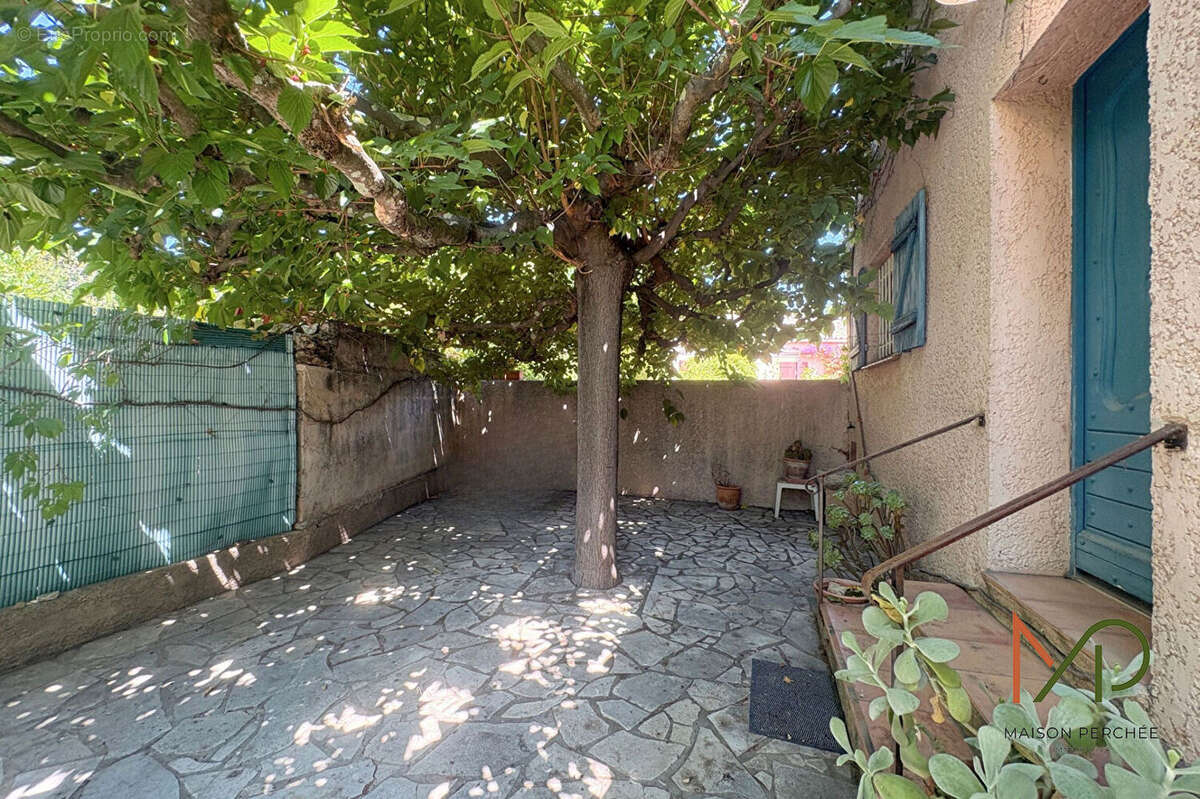 Maison Lorgues 6 pièces 106 m2 - photo 2