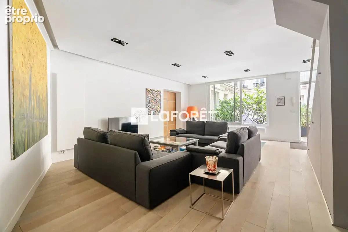Maison à PARIS-17E