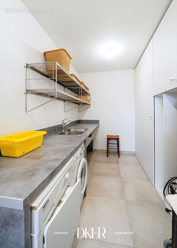Duplex T5 - Place Godinot - photo 13
