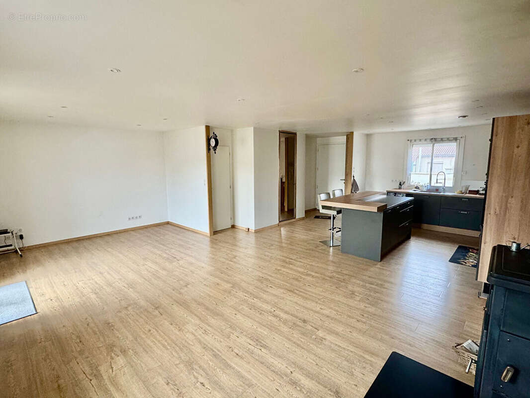 Maison à COURNON-D'AUVERGNE