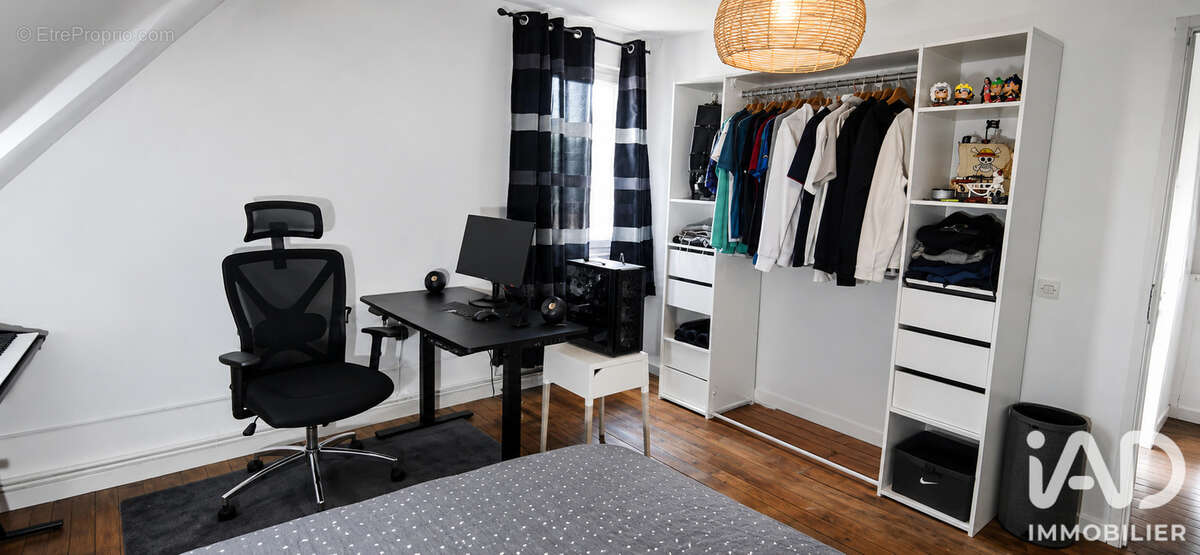Maison 205 m² à Vassens  - photo 8