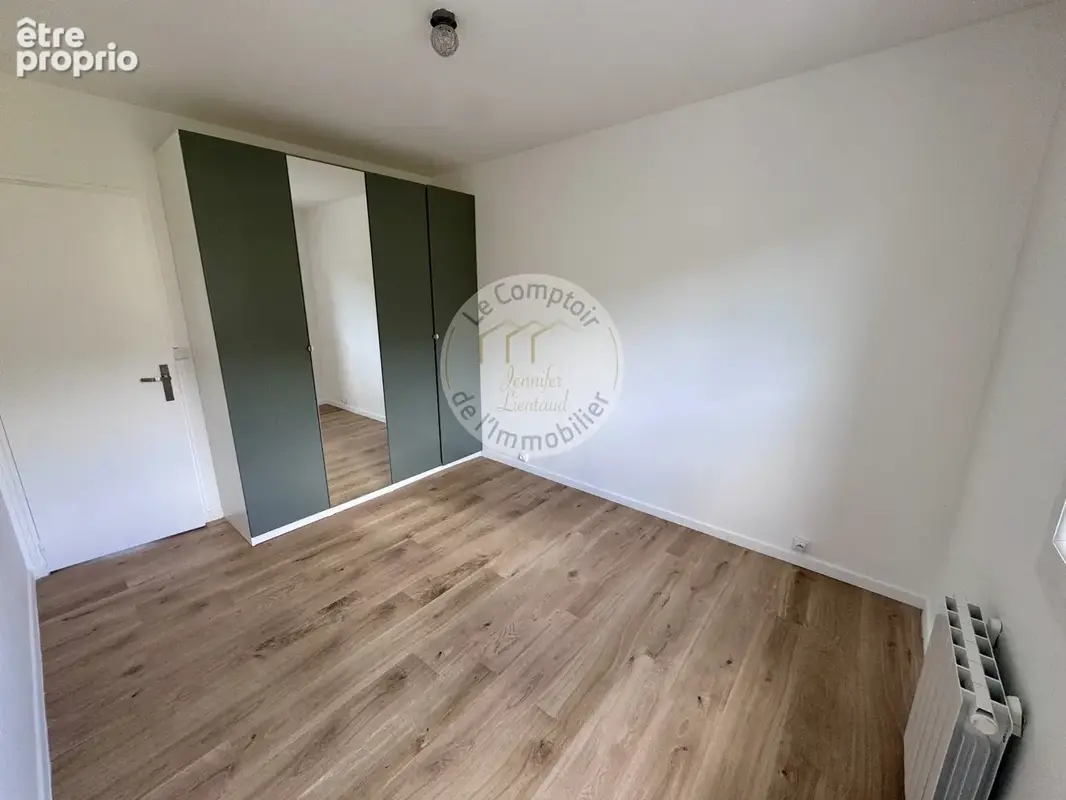 Super rouvière : t4 rénové avec vue mer exceptionnelle - photo 12