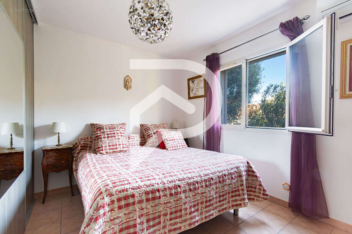 Maison à MARSEILLE-10E