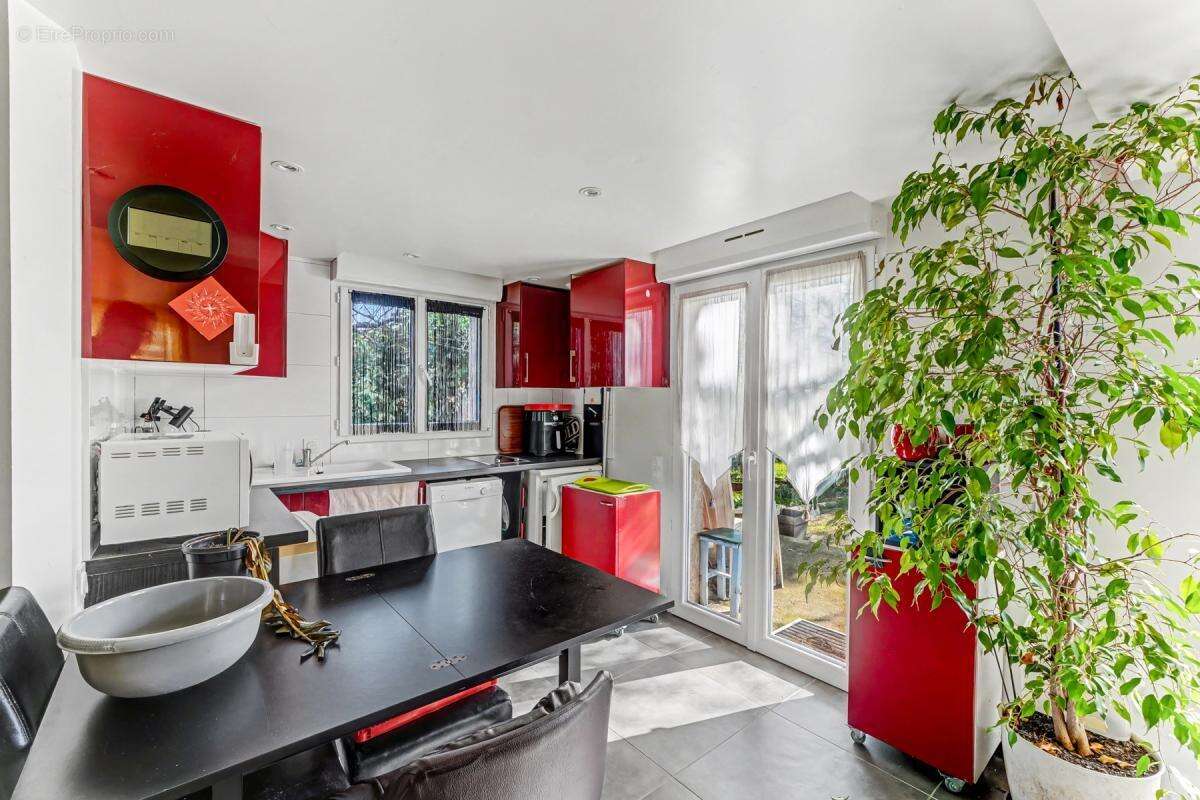 Maison à DREMIL-LAFAGE