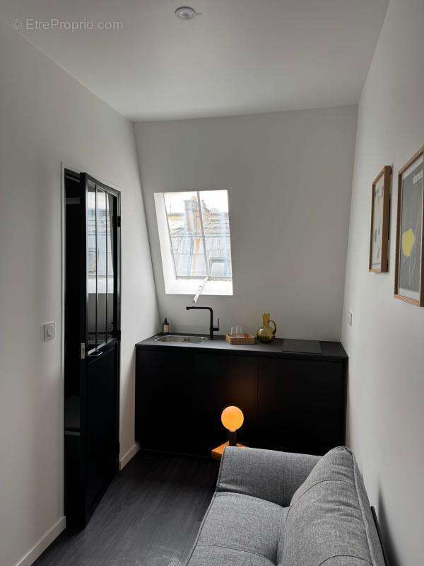 Appartement à PARIS-8E