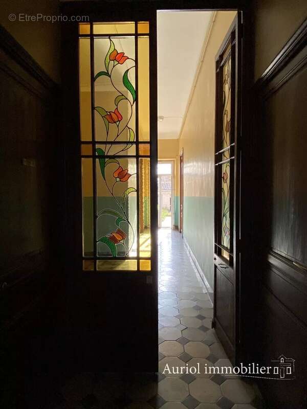 Appartement à AURIOL