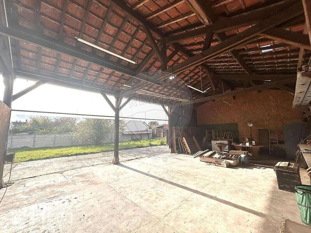 Maison à COULANGES-LES-NEVERS