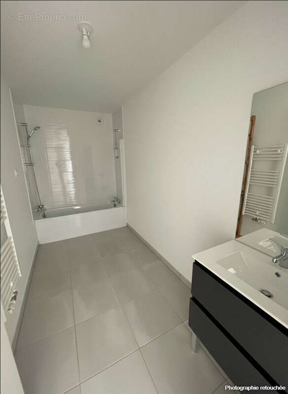 Appartement à VILLENAVE-D&#039;ORNON