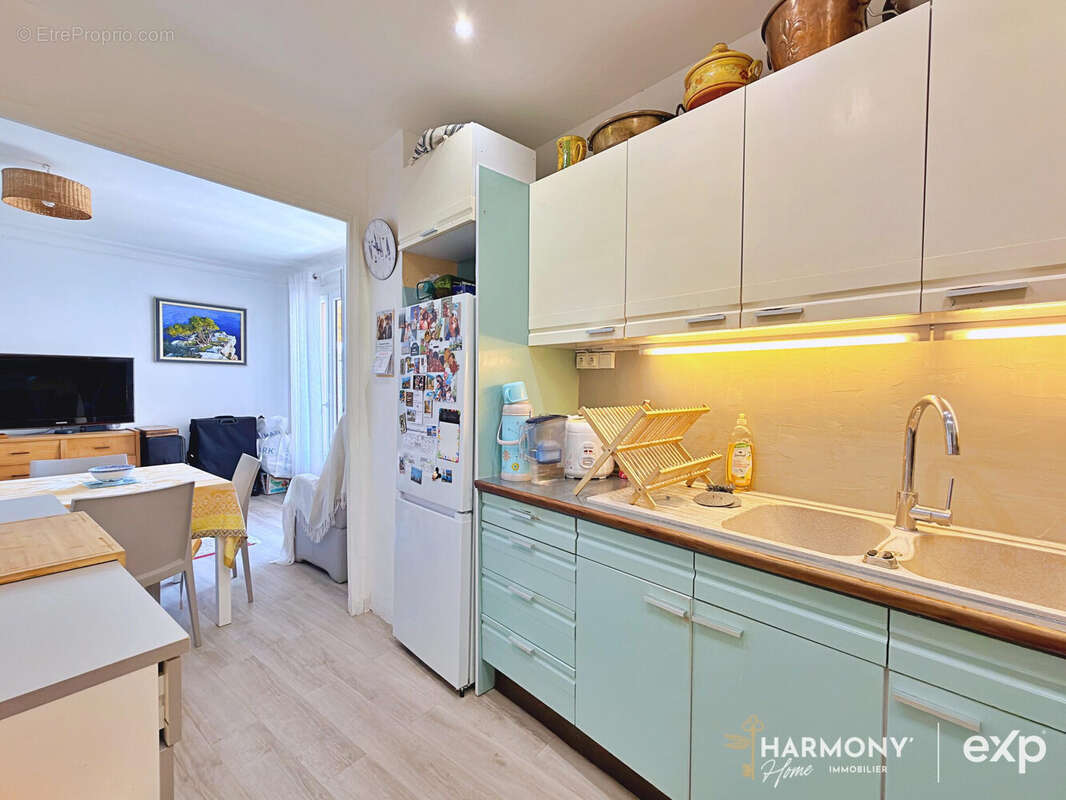 Appartement à MARSEILLE-16E