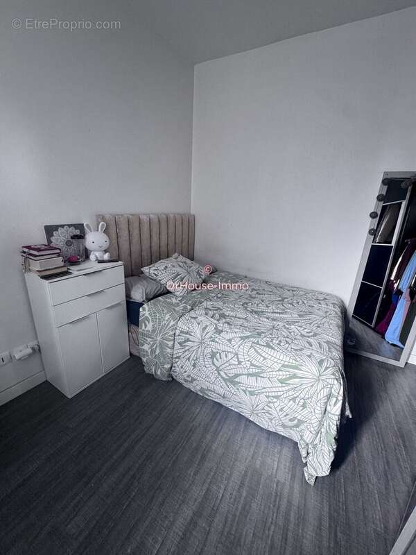 Appartement à NANTERRE