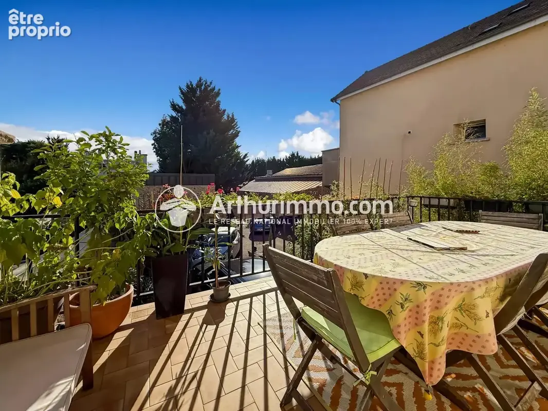Maison de 5 pieces avec sous-sol et dependances - photo 15