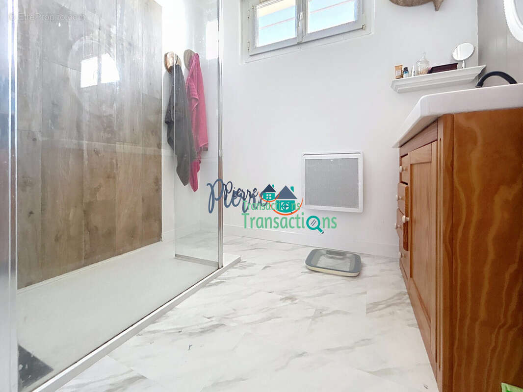 Maison à SAINT-MAURICE-D'ETELAN